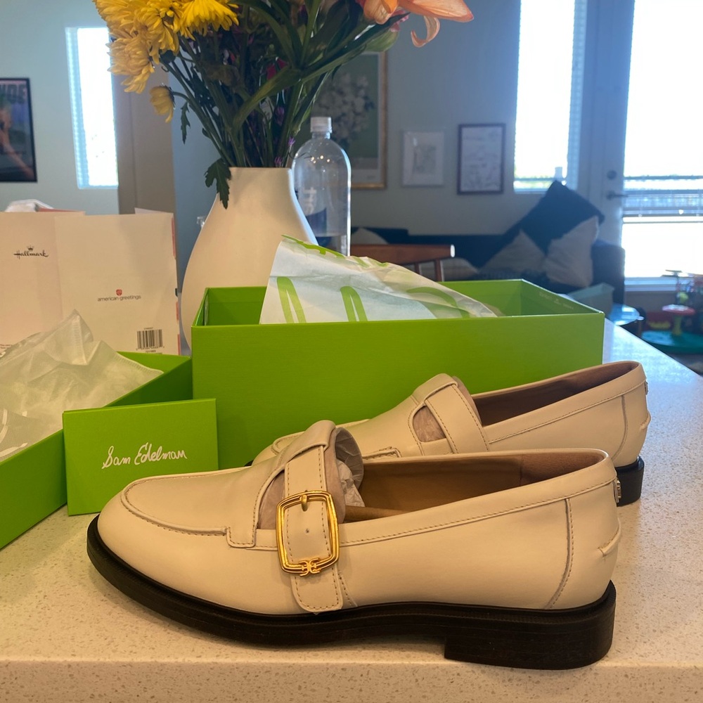 Brand New - Sam Edelman Elaina Women's White/Ivory Loafers, sz 8